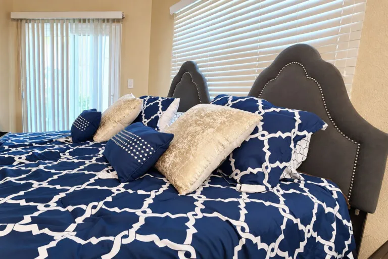 Residence bedroom at Novellus Clairemont